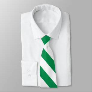 Cravate verte et blanche