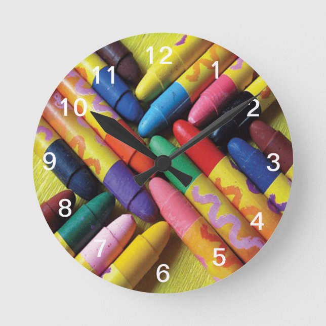 Crayon Designed Clock Runde Wanduhr (Vorderseite)