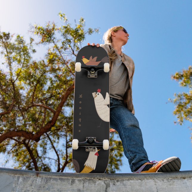 crazy chickens modern farmhouse monogram skateboar skateboard (Außenbereich 1)