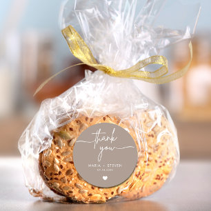 Cream Chic minimalistische Typografie Danke Hochze Runder Aufkleber