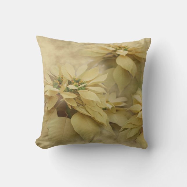 Cream Colored Poinsettias Digitale Kunst Kissen (Vorderseite)