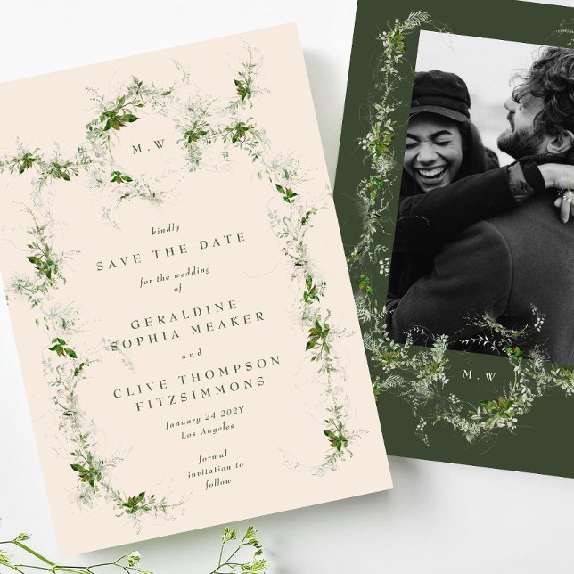 Cream Elegant Eucalyptus Wreath Monogram Foto Save The Date (Von Creator hochgeladen)