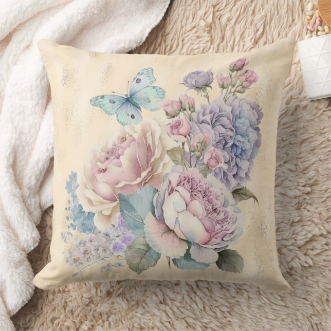 Cream Foil Lavender und Pink Peonies and Butterfly Kissen (Decke)