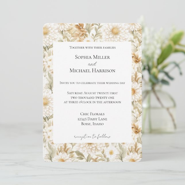 Cream Gold White Country Blume Hochzeit Einladung (Stehend Vorderseite)
