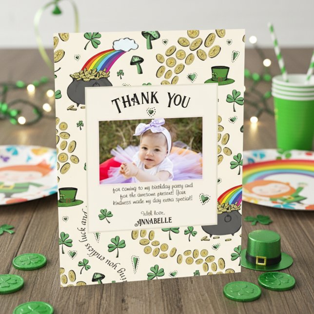 Cream Irish Rainbow Clovers & Hearts Geburtstag Dankeskarte (Fun Irish St Patrick's Day Birthday Thank You Cards. Lucky Gold Shamrock Coins, Rainbow, Green Cover)