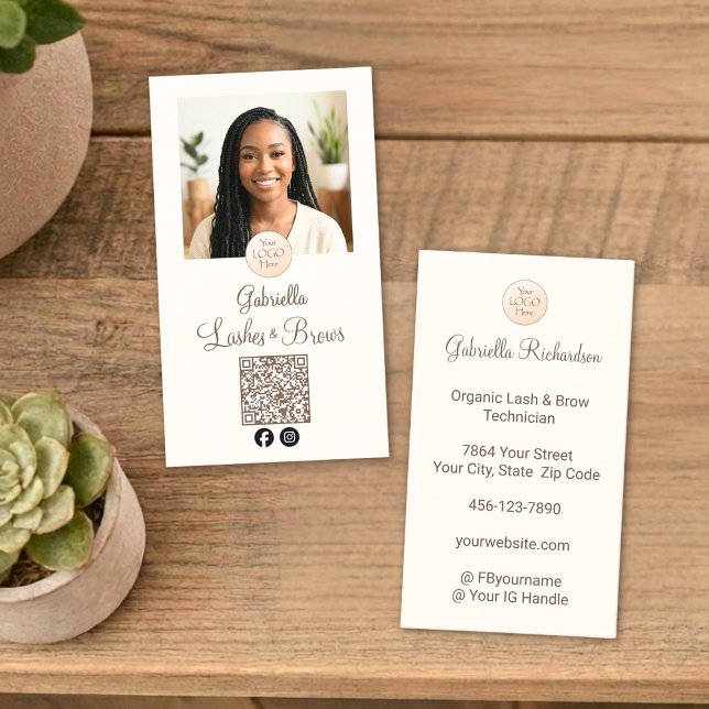 Cream Mocha Logo QR Code Photo Lashes and Brows Visitenkarte (Von Creator hochgeladen)