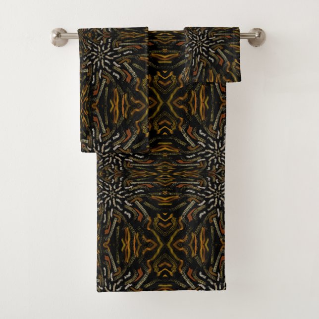 Creamy Golden Yellows Raked Pattern On Black Badhandtuch Set (Insitu)