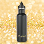 Create Custom Stylish Gold Monogrammed Matte Black Edelstahlflasche<br><div class="desc">Create your own custom, personalized, cool, chic, stylish, lightweight, durable, crack proof, spill proof, elegant faux gold typography script, classy stainless steel matte black water bottle. Simply type in your name / kids name / family name / company name, to customize. Makes a great gift for wedding, birthday, graduation, fathers...</div>