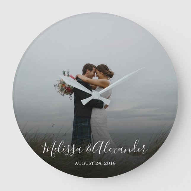 Create your own personal photo wedding große wanduhr (Vorderseite)