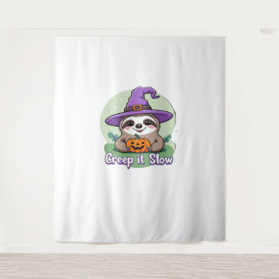 Creep It Slow - Niedliches Halloween Sloth Shirt m Wandteppich