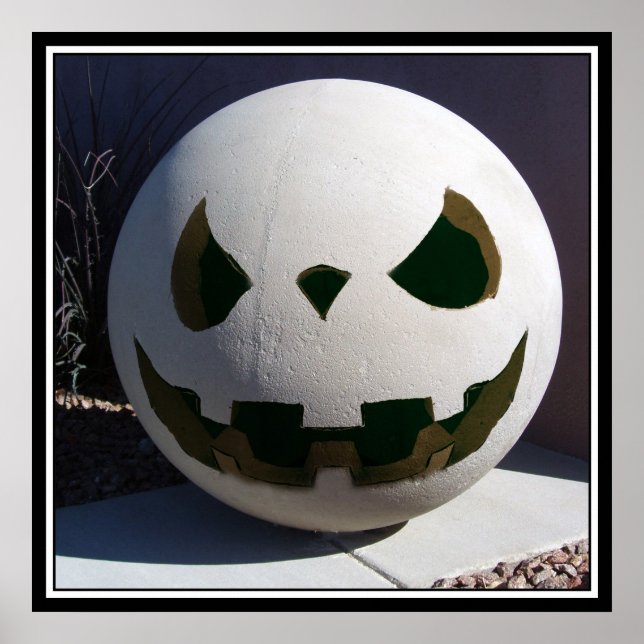Creepy Concrete Carved Pumpkin Poster (Vorne)