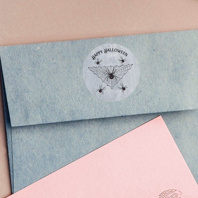 Creepy Crawling Black Widow Spiders Web White Runder Aufkleber (Black widow spiders in black web with red hourglass marks on rustic white Halloween stickers.)