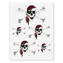 Creepy Pirate Skull und Crossbones