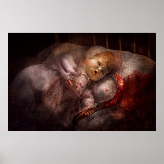 Creepy - Puppe - Nachtterrassen Poster (Vorne)