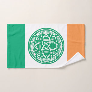 Créez votre propre irlandais celtique de vert de