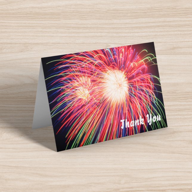 Créez votre propre Merci photo Fireworks (There are some lovely bold fonts available if you customize this thank you card.)