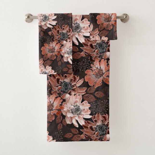 Creme, Teracote-Blume auf dunkelbraunem Hintergrun Badhandtuch Set (Insitu)