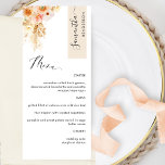 Creme und Peach Blush Personalisiert mit Gast Name Menükarte<br><div class="desc">Warum in Platzkarten und Menükarten verbringen, wenn Sie ein elegantes All-in-One-Menü personalisiert mit jedem Gast-Namen haben können! Modernes, einfaches und elegantes Design mit exquisiten, floralen Wasserfarben-Details in einer schönen Mischung aus pfirsichfarbenen, orangefarbenen, rot-rosa Korallen, Creme und Champagner. Moderne handgeschriebene Kalligrafieelemente. In der rechten oberen Ecke der Champagnercreme mit dem Namen...</div>