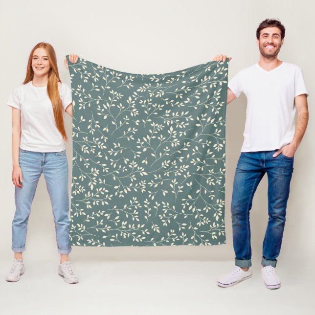 Creme- und Salbeigrünes botanisches Rebenmuster Fleecedecke (Beispiel)