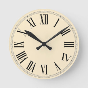 Creme Vintage römische Zahlen Wanduhr