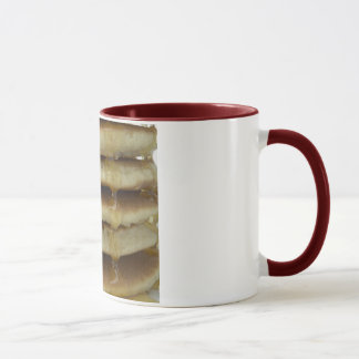 crêpes et tasse de café de sirop