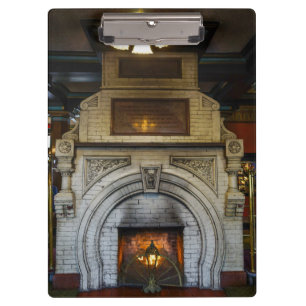 Crescent Hotel Fireplace Klemmbrett