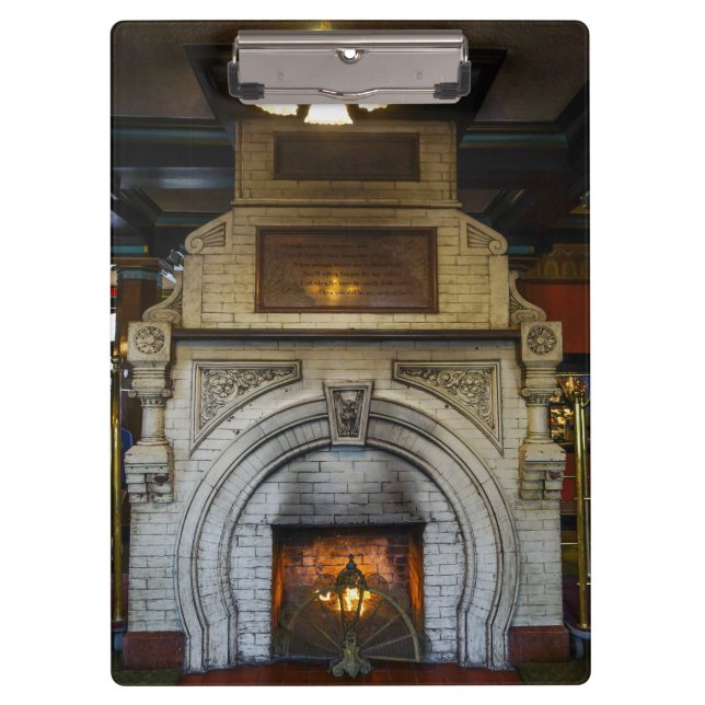 Crescent Hotel Fireplace Klemmbrett (Vorderseite)