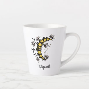Crescent Mond rasiert in Blume Tattoo-Style Name Milchtasse