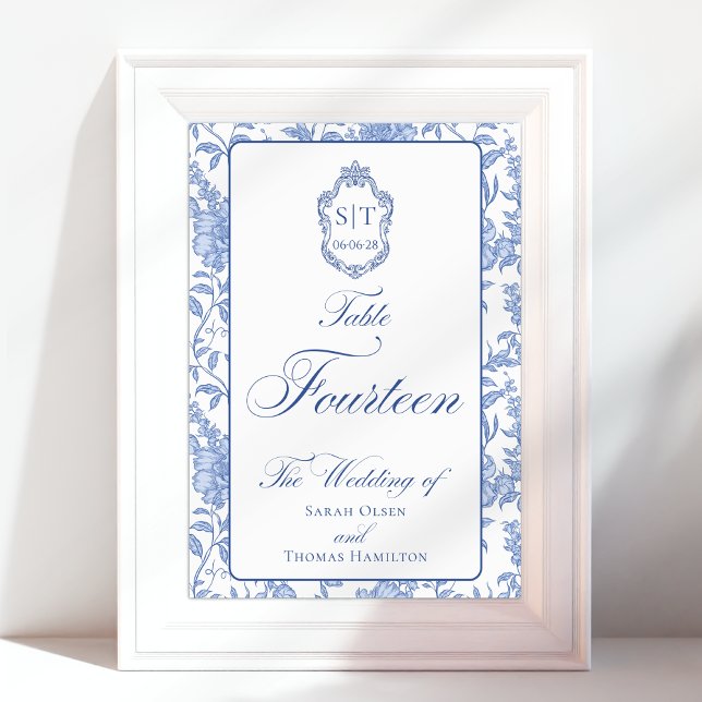 Crest-Monogramm Blau Florales Skript Vierzehn Tischnummer (Von Creator hochgeladen)