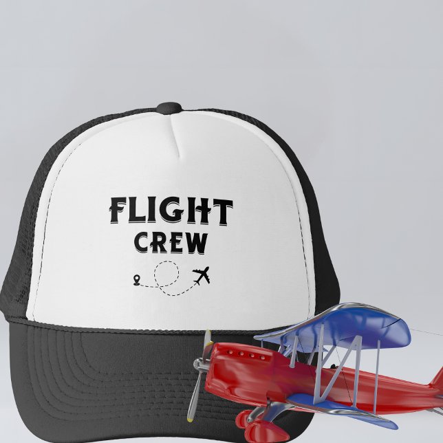 Crew-Flugflugzeug mit modernem Flug Truckerkappe (Von Creator hochgeladen)