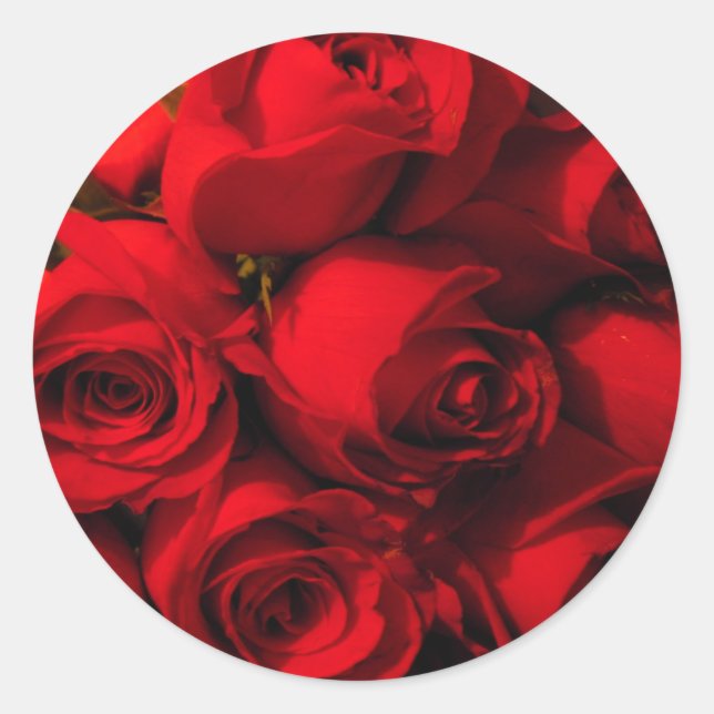 "Crimson Bouquet" Runder Aufkleber (Vorderseite)