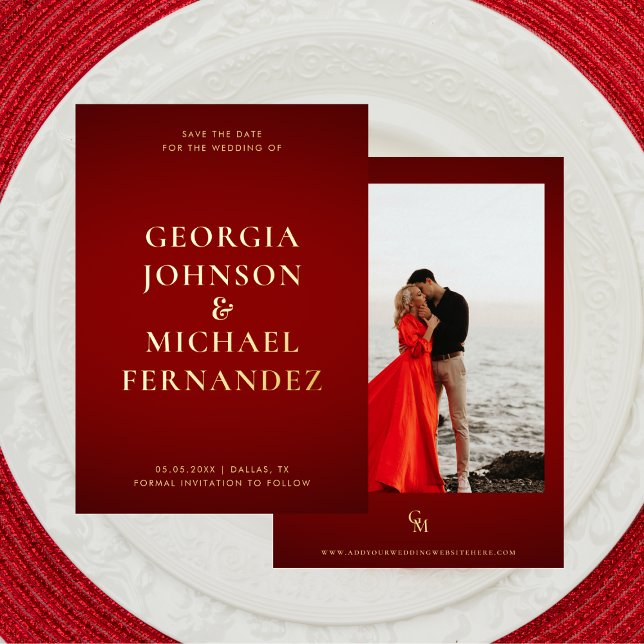 Crimson Red Gold Big Names Foto Monogram Wedding Folieneinladung (Von Creator hochgeladen)