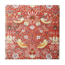 Crimson Strawberry-Dieb