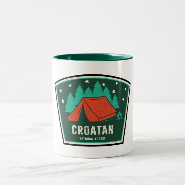 Croatan National Forest Camping Zweifarbige Tasse (Mittel)