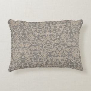 Crochet Embroidery Creation Dekokissen