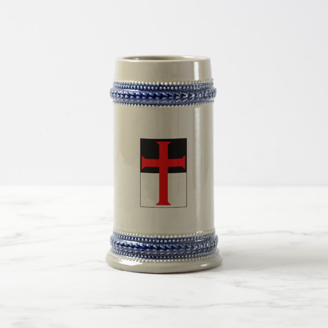 Croix de Templar sur des tasses et des Steins de (Centre)