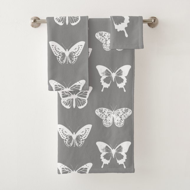 Croquis de papillon, gris argenté et blanc (En situation)