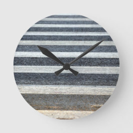 Crosswalk oder Zebra Crossing Runde Wanduhr