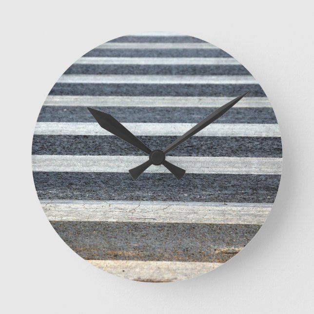 Crosswalk oder Zebra Crossing Runde Wanduhr (Vorderseite)