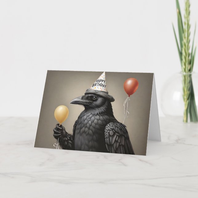 Crow hält gelben Ballon glücklicher Geburtshhat Karte (Vorderseite)