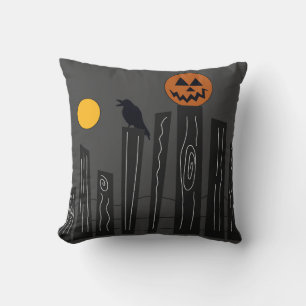 Crow und Kürbis sitzen auf einem Zaun Halloween. Kissen