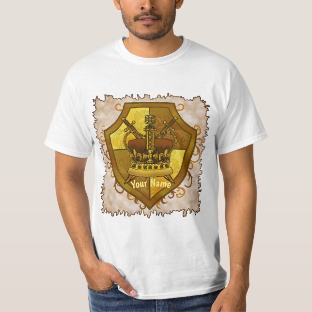 Crown Schwert Schild Nachname T-Shirt (Vorderseite)