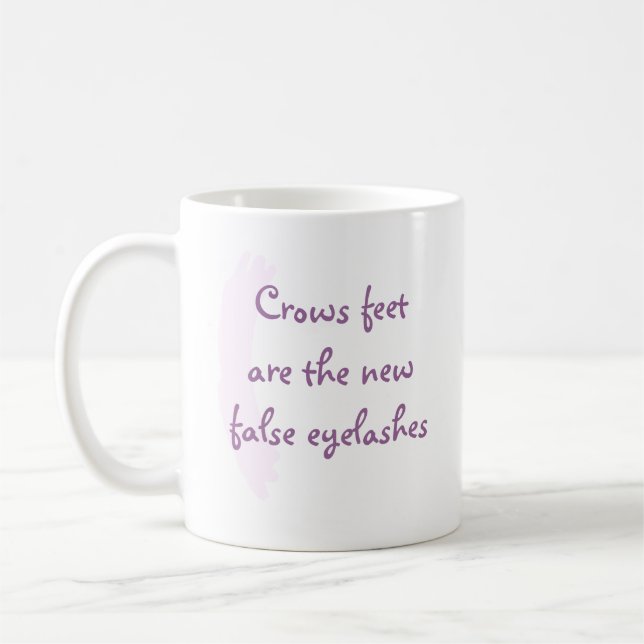 Crows Feeds sind die neuen falschen Eyelashes Kaffeetasse (Links)