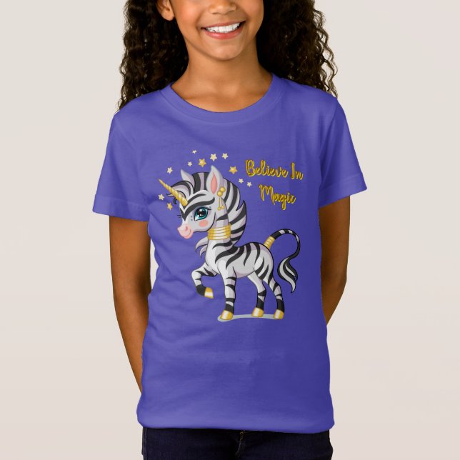 Croyez En La Magie Des Unicornes T-Shirt (Devant)