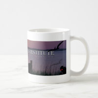 Cryptid étudie la tasse de café d'institut