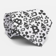 Crypto verleiht Schwarz-Weiß-Muster-Halsband