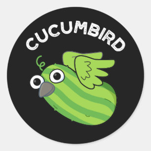 Cucumbird Funny Veggie Cucumber Pun Dark BG Runder Aufkleber