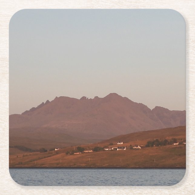 Cuillin Hills in Red Sunset Skye Untersetzer (Vorderseite)