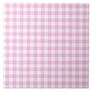 Cuisine de campagne rose à carreaux