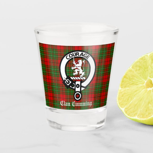 Cumming Crest Badge and Tartan Schnapsglas (Vorderseite)